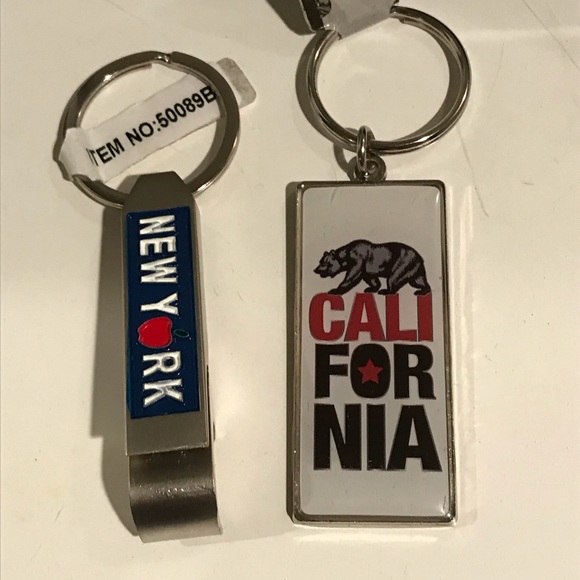 SOLD IN A BUNDLE. NY bottle opener key ring & CA keychain! - Picture 8 of 8